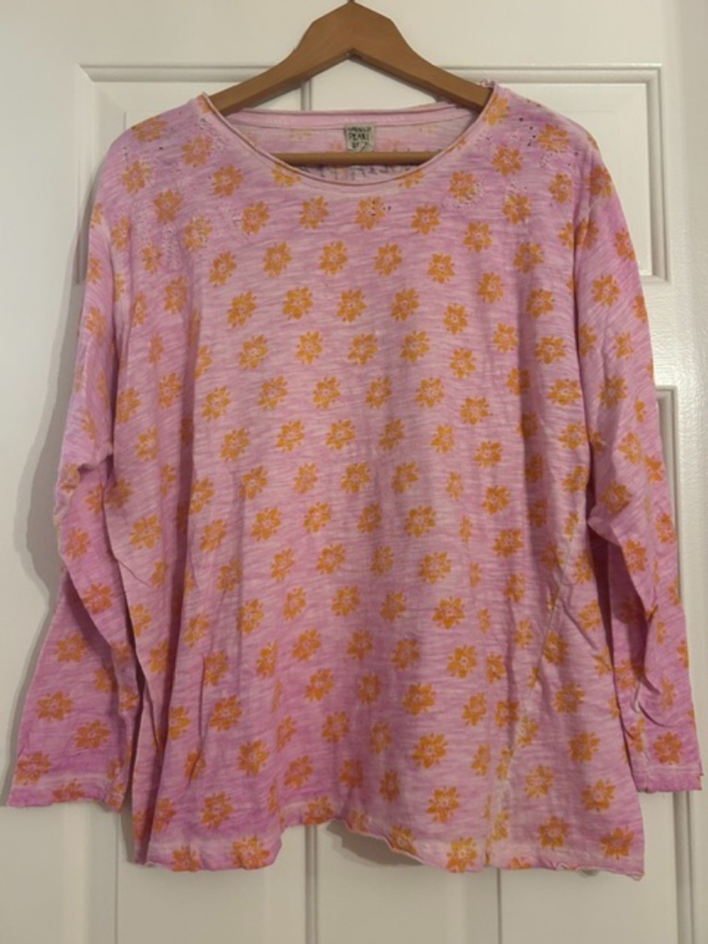 Magnolia Pearl LS Viggo T Top 2497 Texas Yellow Star